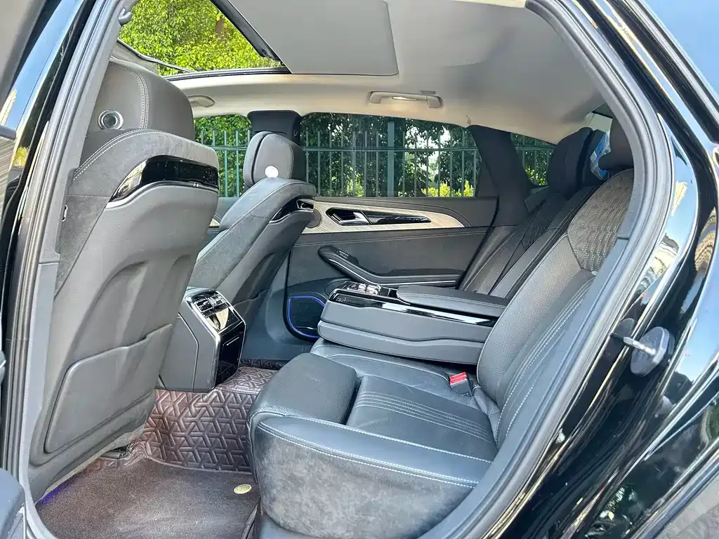 Hongqi H9 2021 из CN, фото 8