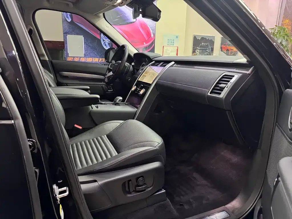 Land Rover Discovery 2022 из CN, фото 10