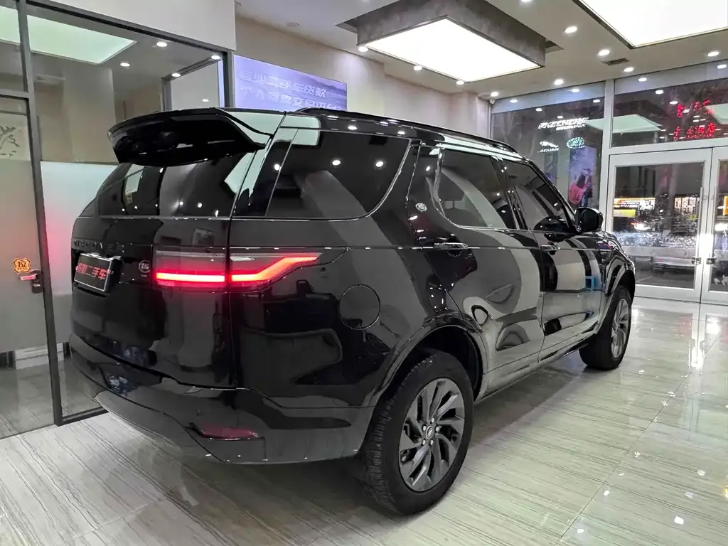 Land Rover Discovery 2022 из CN, фото 3