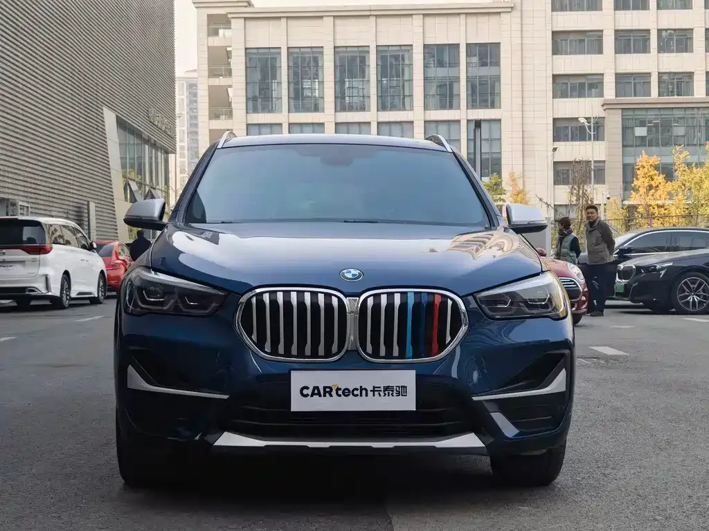 BMW X1 — фото 2