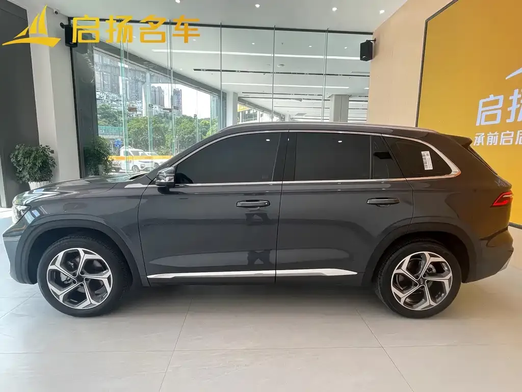 Geely Xingyue L — фото 3