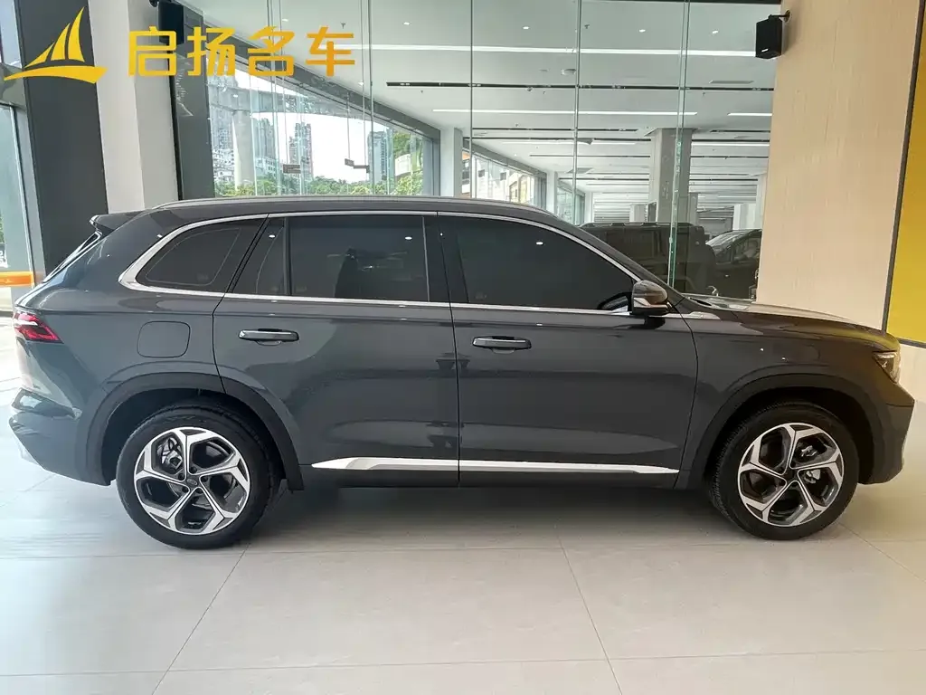 Geely Xingyue L — фото 9