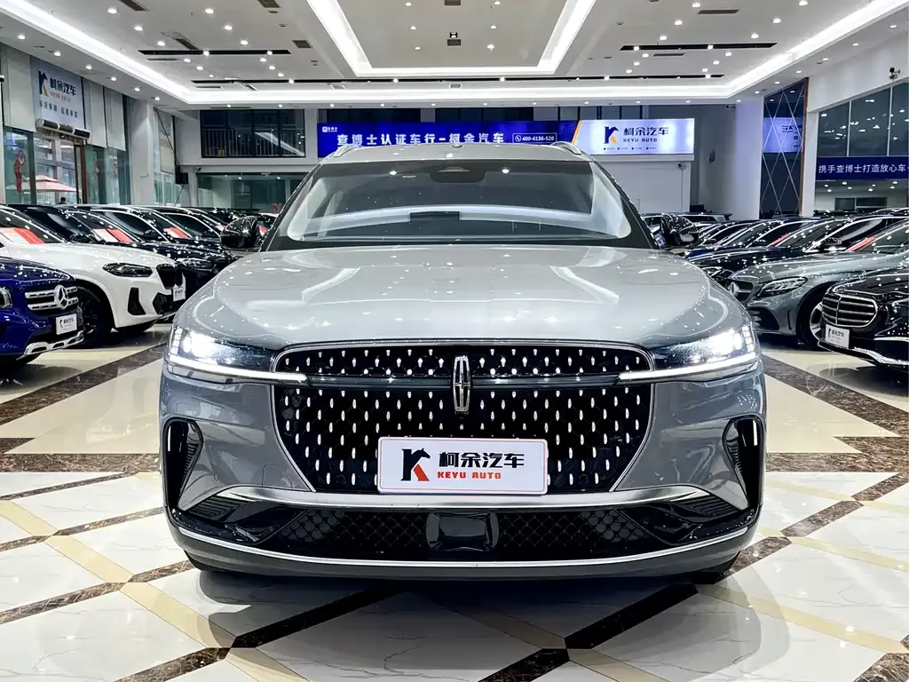 Lincoln Nautilus 2023 из CN, фото 3
