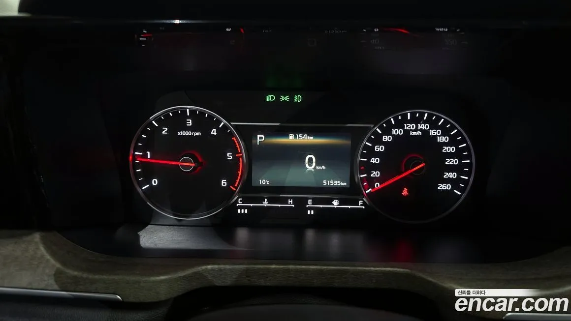 Kia Sorento — фото 8