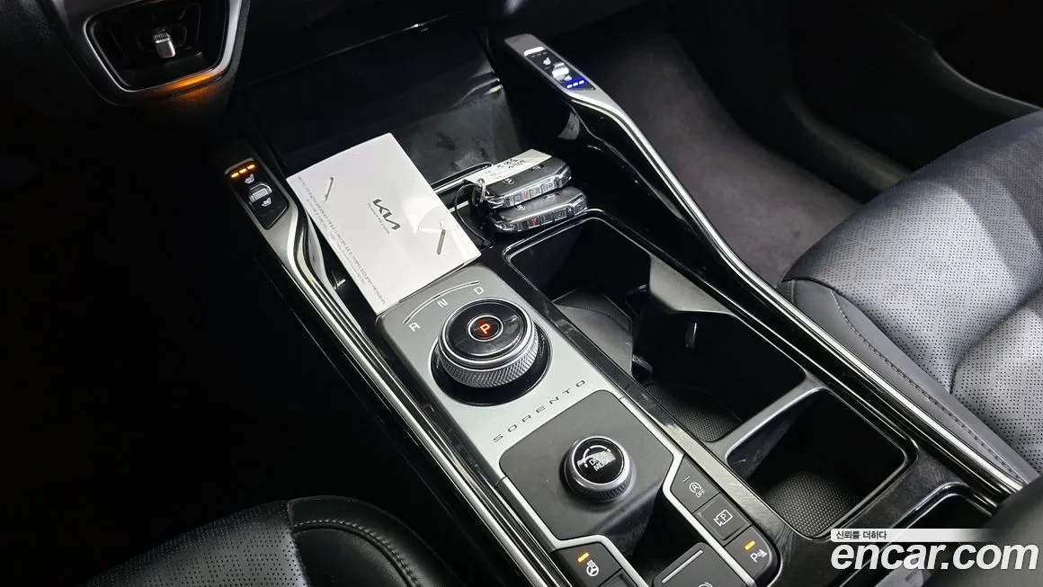 Kia Sorento — фото 9
