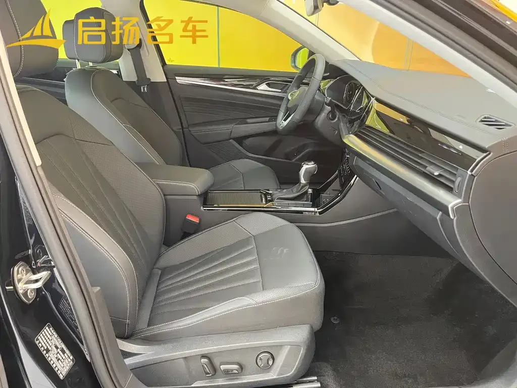 Volkswagen Passat 2024 из CN, фото 9
