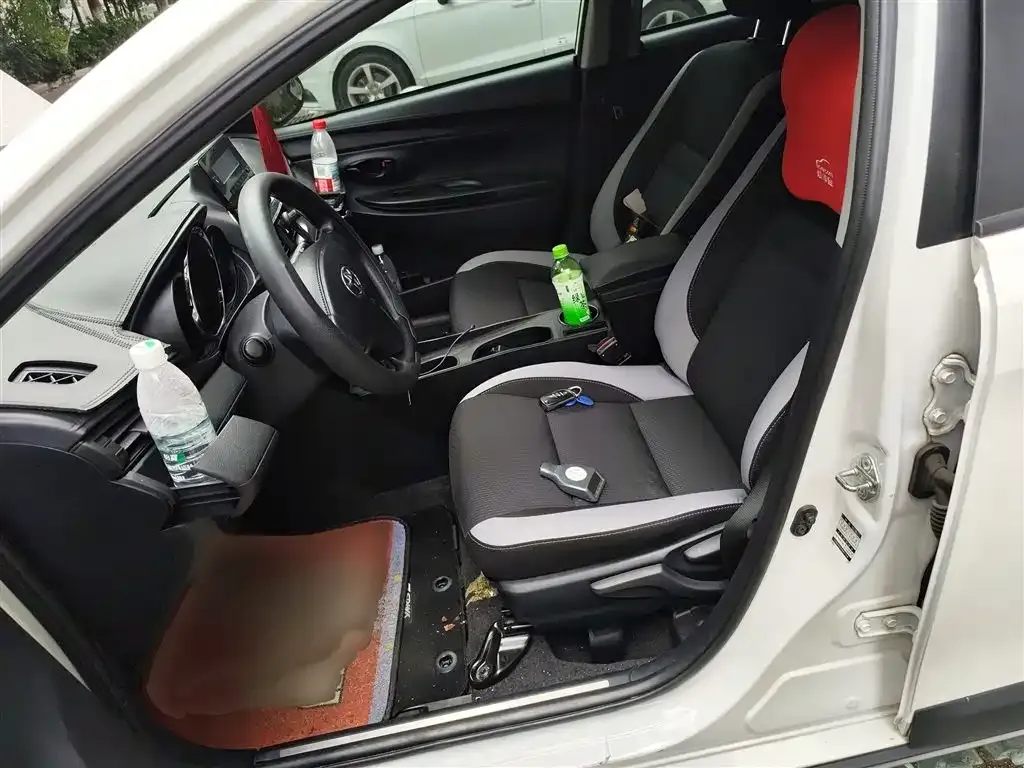 Toyota Yaris L 2021 из CN, фото 8