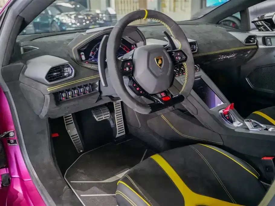 Lamborghini Huracan 2024 из CN, фото 2