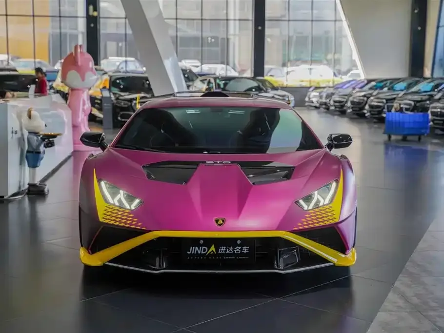 Lamborghini Huracan 2024 из CN, фото 4