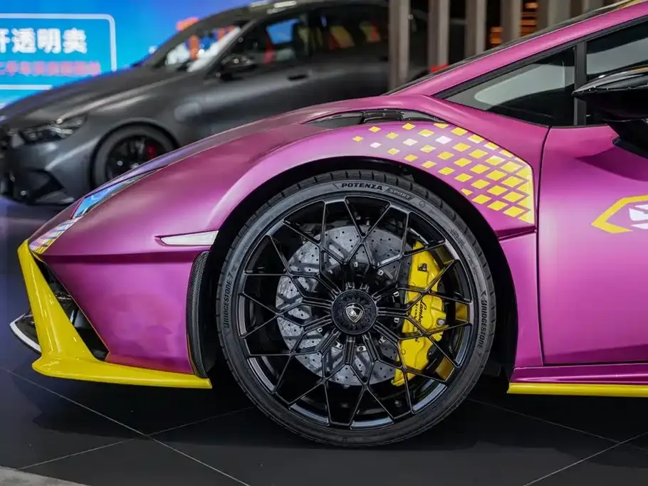 Lamborghini Huracan 2024 из CN, фото 8