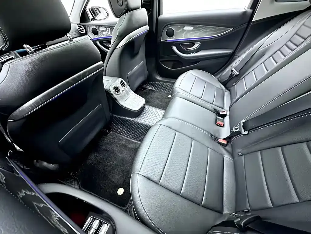 Mercedes-Benz E-Class 2024 из CN, фото 6