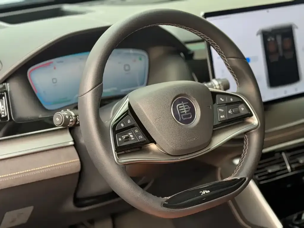 BYD Tang New Energy 2023 из CN, фото 8