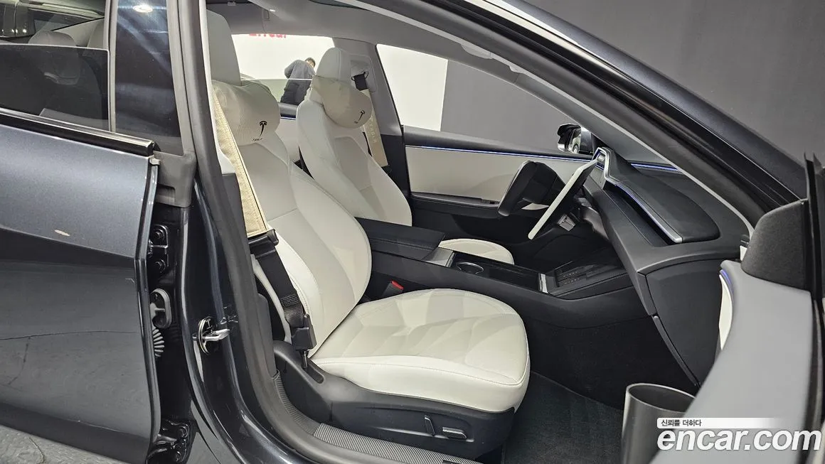 Tesla Model 3 2025 из KR, фото 10