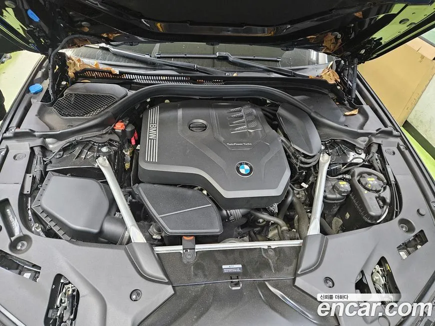 BMW 5-Series 2023 из KR, фото 6