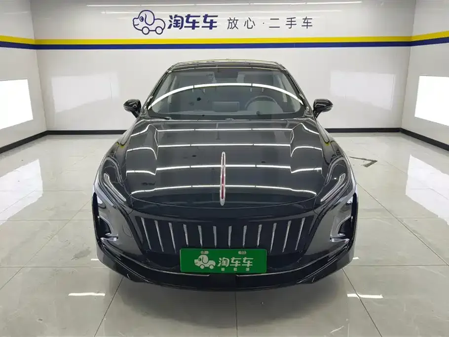 Hongqi E-QM5 — фото 2