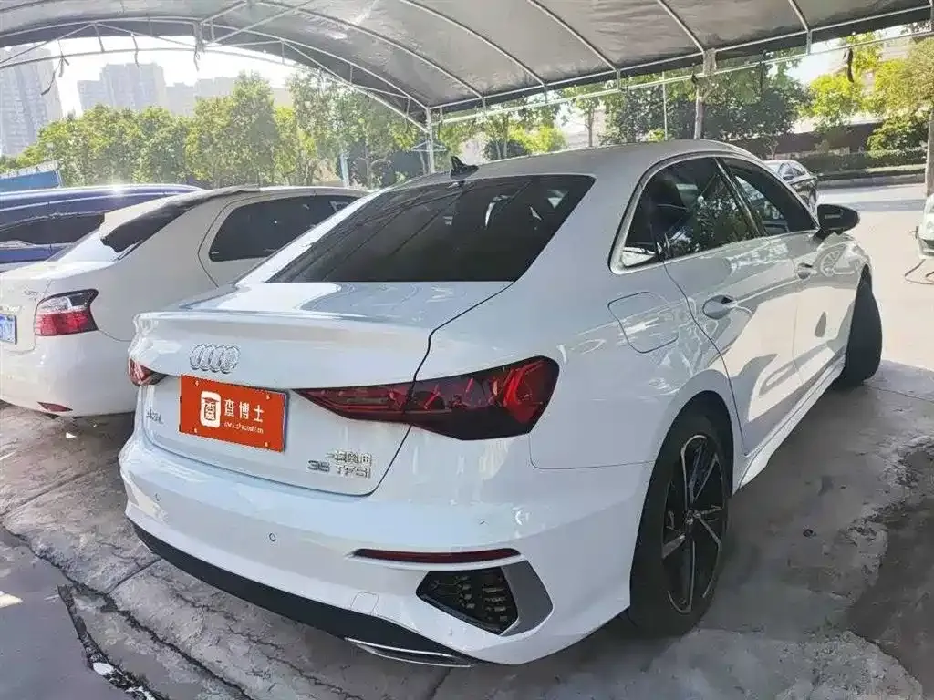 Audi A3 2022 из CN, фото 4
