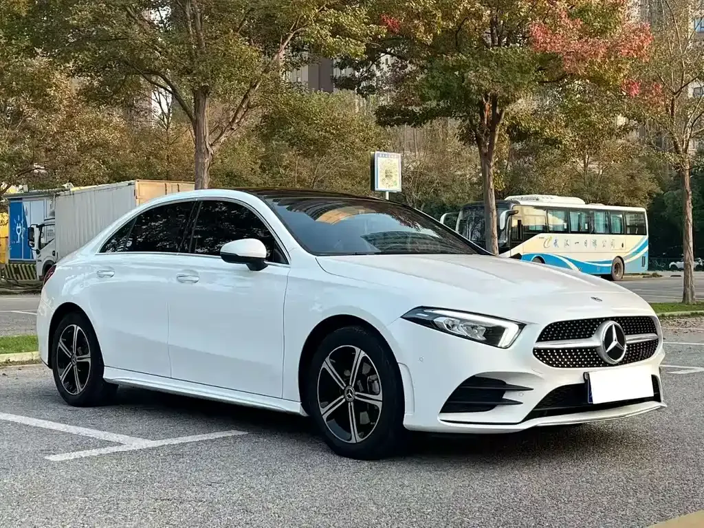 Mercedes-Benz A-Class — фото 3