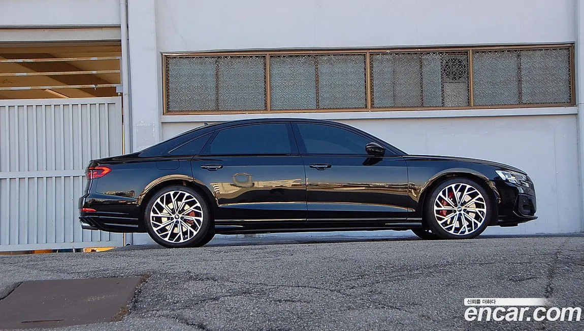 Audi S8 2023 из KR, фото 2
