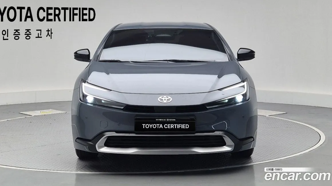 Toyota Prius 2024 из KR, фото 3