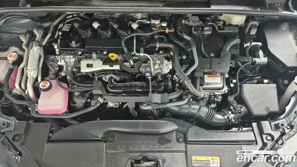Toyota Prius 2024 из KR, фото 6