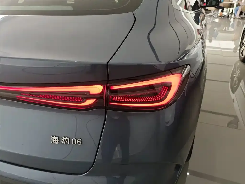 BYD Seal 06 NEV — фото 8