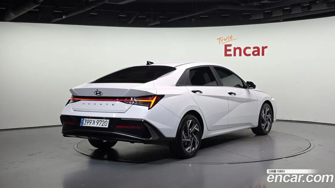 Hyundai AVANTE 2024 из KR, фото 2