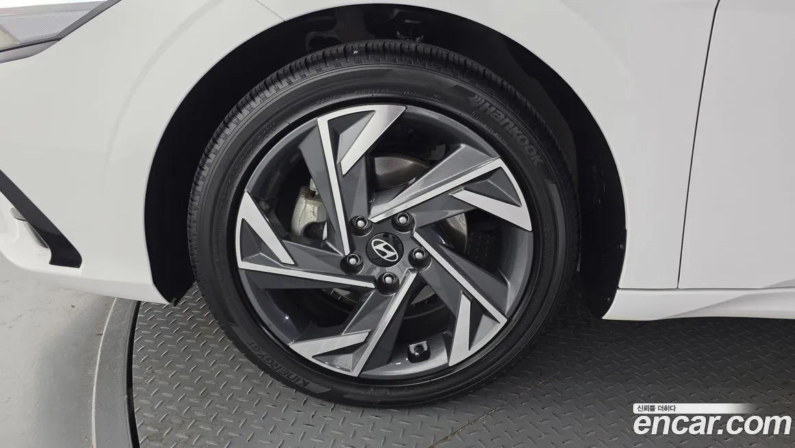 Hyundai AVANTE 2024 из KR, фото 5