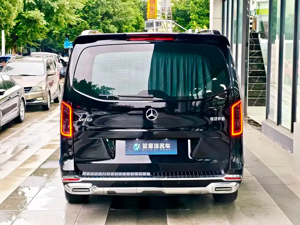 Mercedes-Benz Vito — фото 10