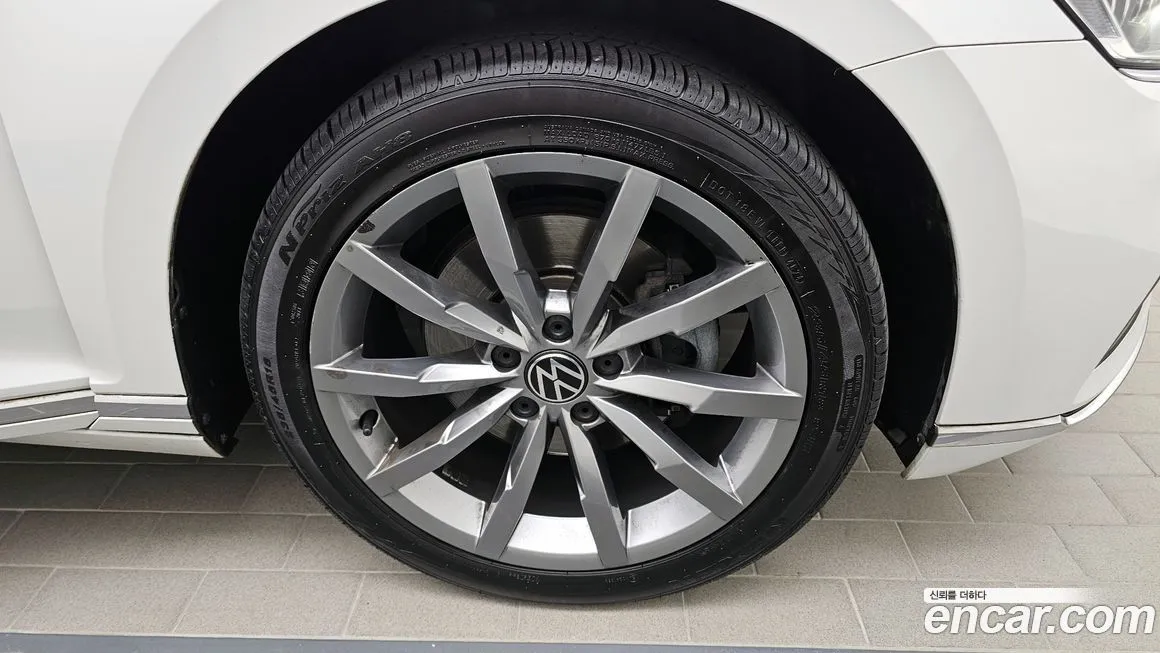 Volkswagen Passat 2022 из KR, фото 5