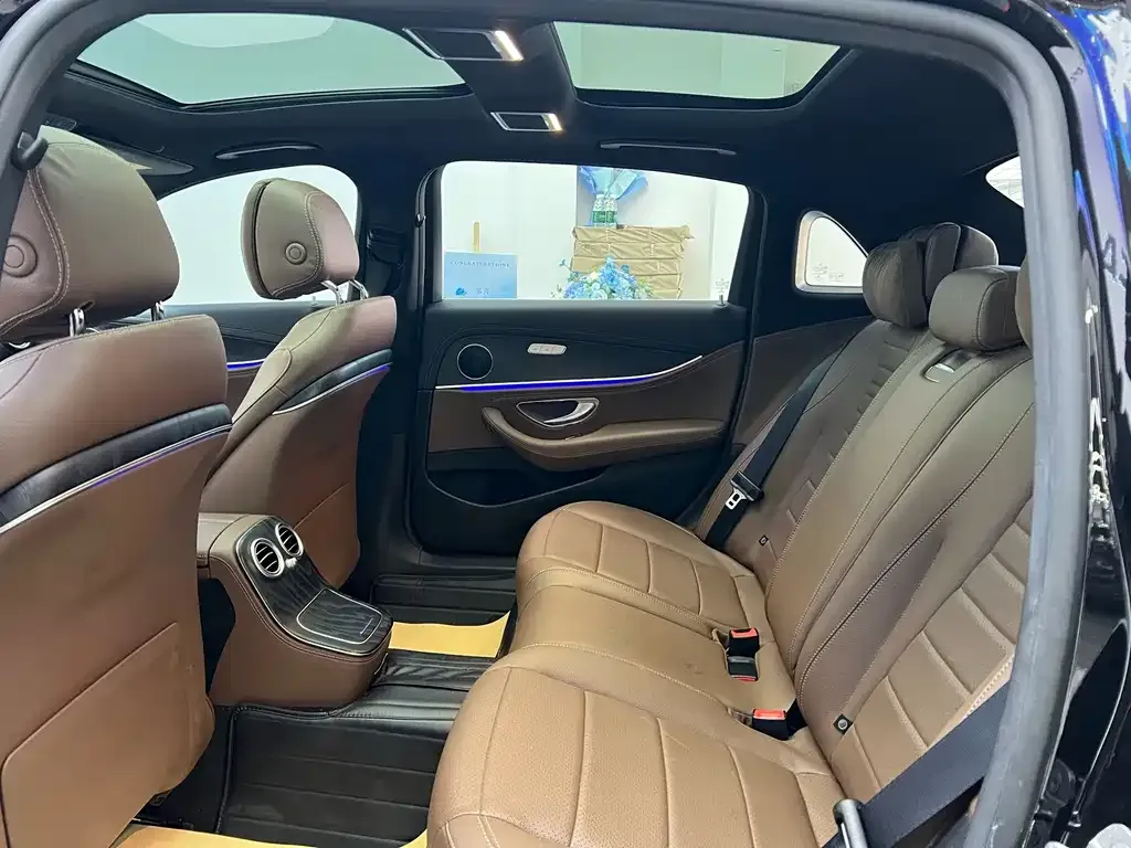 Mercedes-Benz E-Class 2021 из CN, фото 8