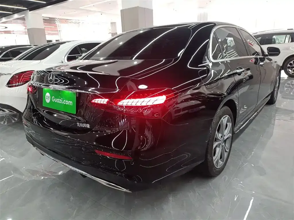 Mercedes-Benz E-Class 2023 из CN, фото 7