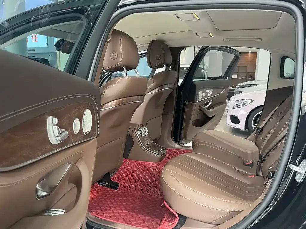 Mercedes-Benz E-Class 2023 из CN, фото 10