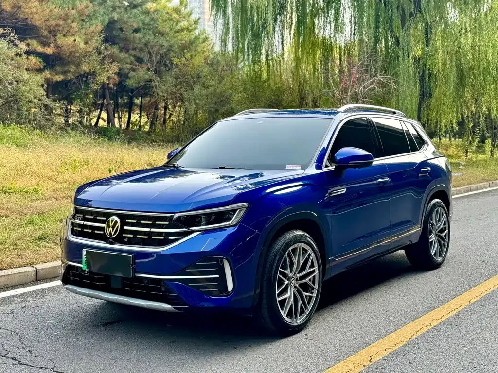 Volkswagen GTE PHEV 2024 из CN, фото 1