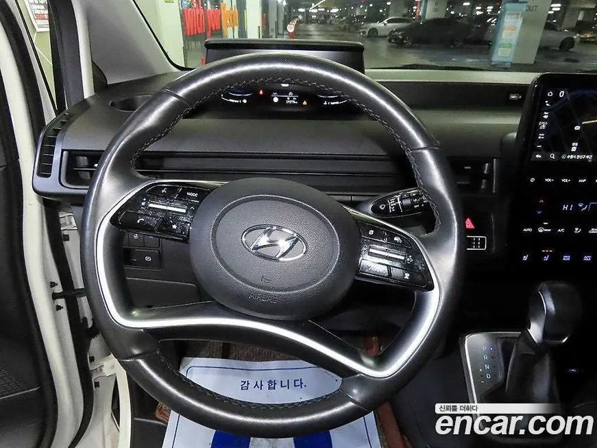 Hyundai Staria — фото 8