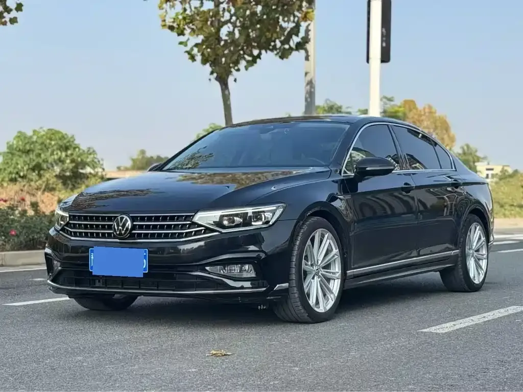 Volkswagen Magotan 2023 из CN, фото 1