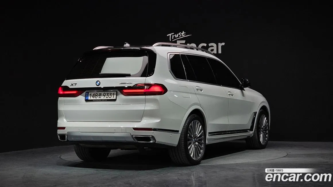 BMW X7 — фото 2