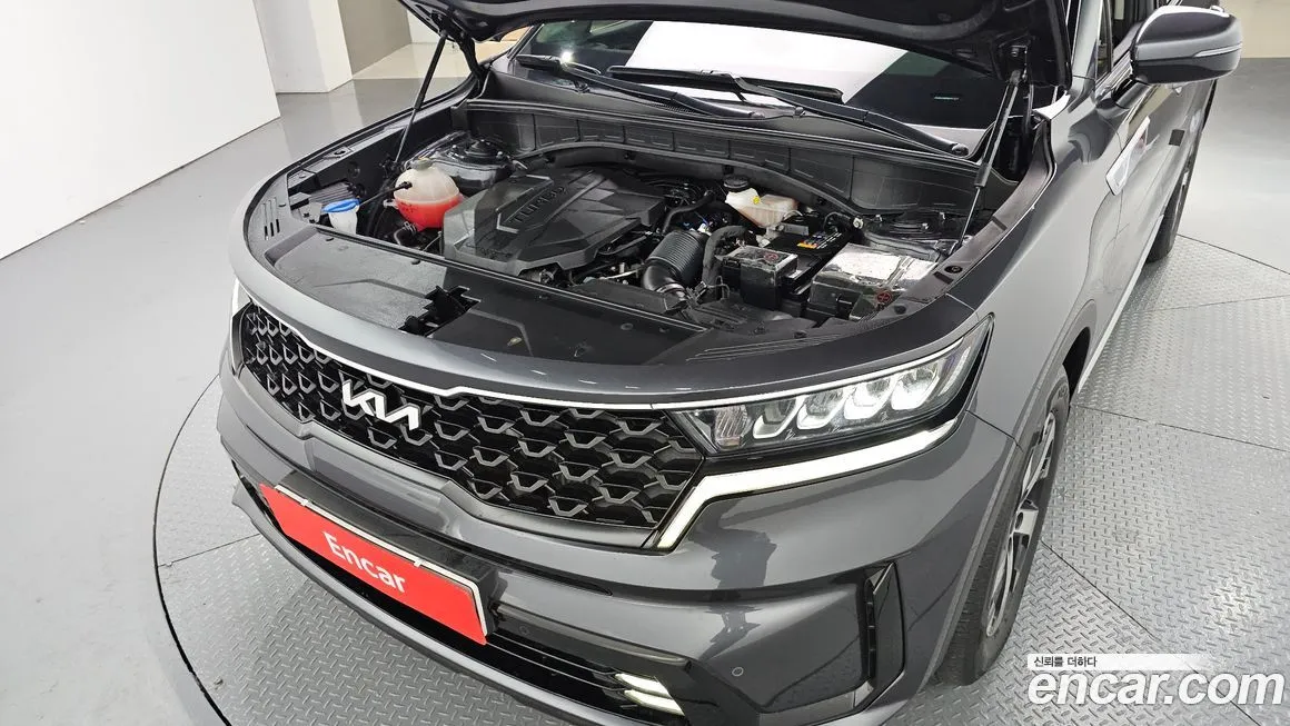 Kia Sorento — фото 6