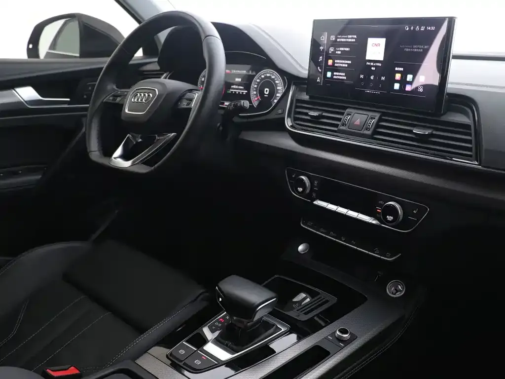Audi Q5L 2021 из CN, фото 7