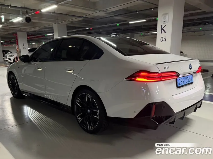 BMW i5 2024 из KR, фото 7