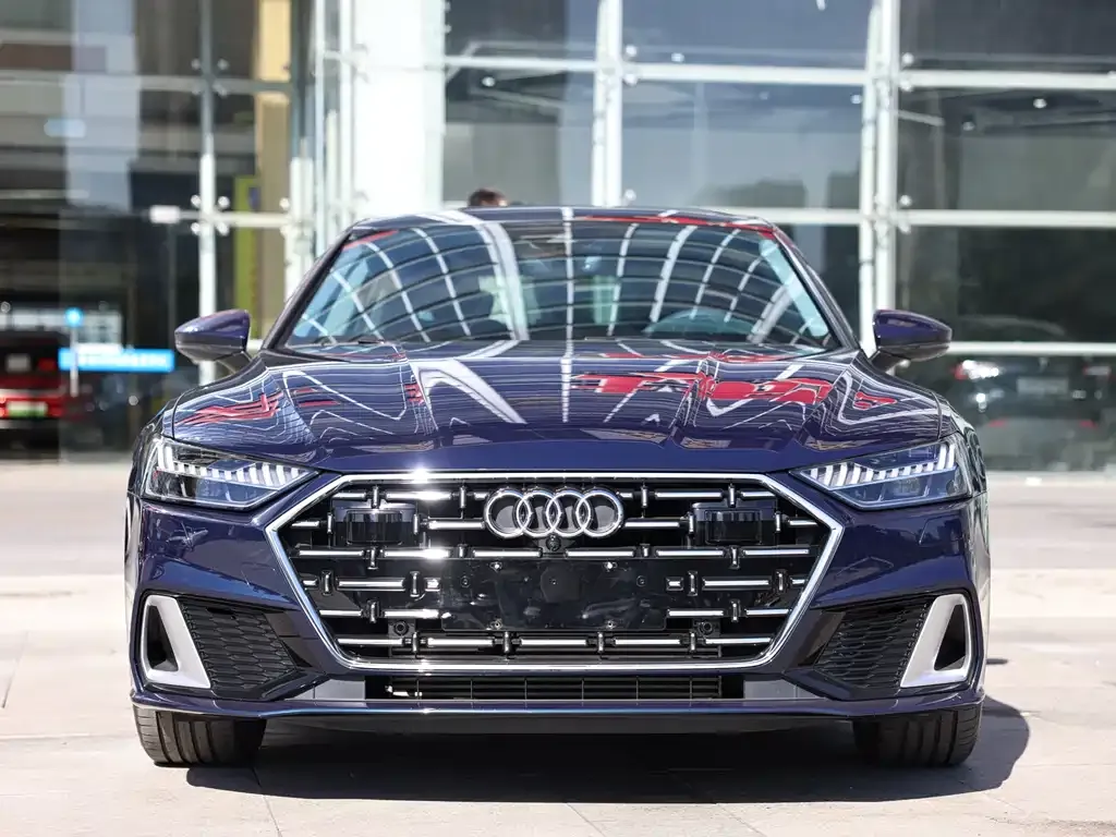 Audi A7L 2024 из CN, фото 2
