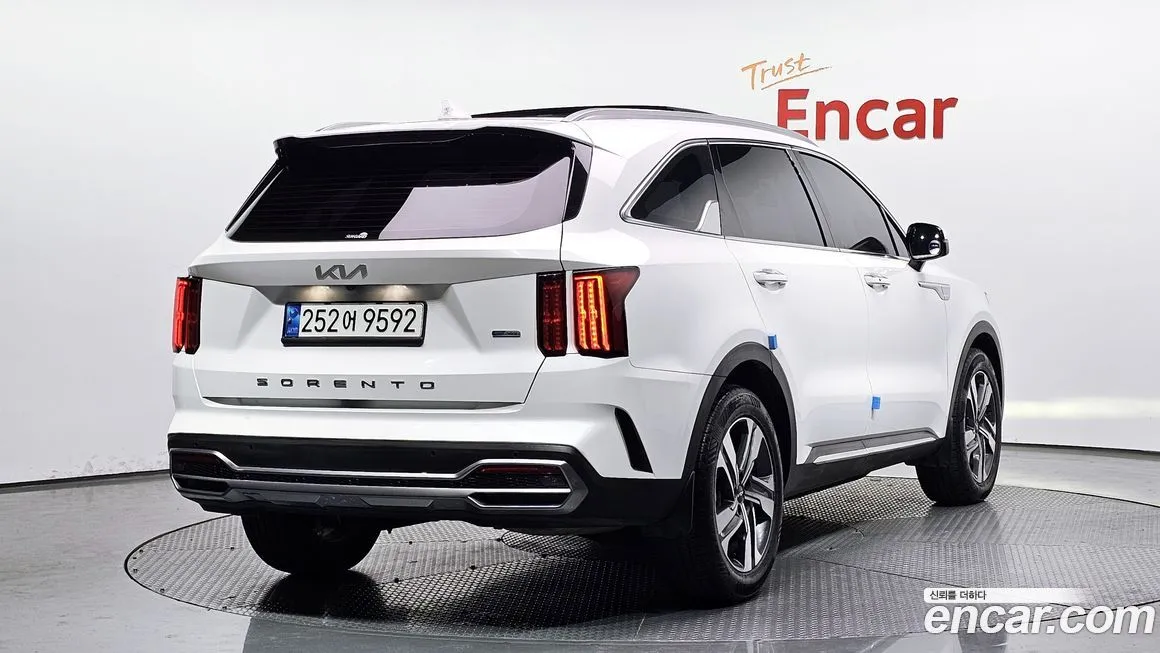 Kia Sorento — фото 2