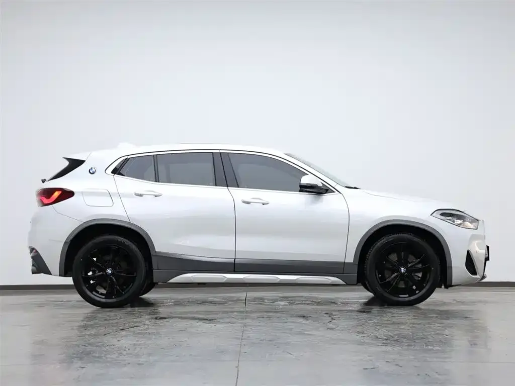 BMW X2 — фото 6