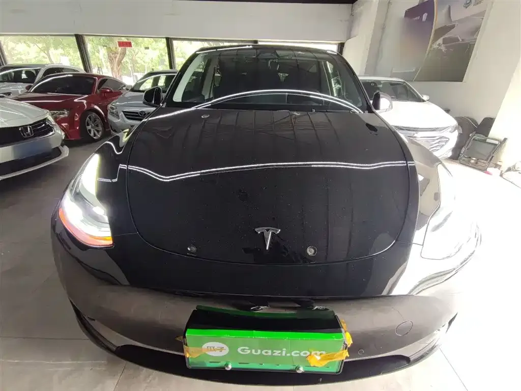 Tesla Model Y 2024 из CN, фото 3