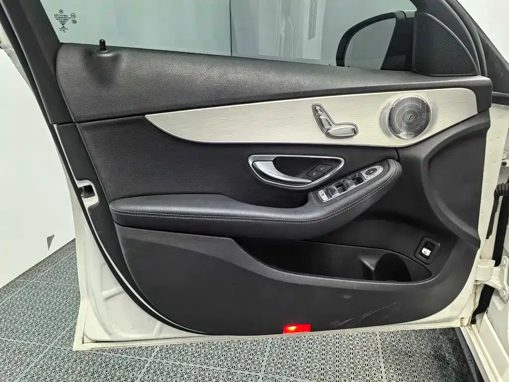 Mercedes-Benz C-Class 2021 из CN, фото 9