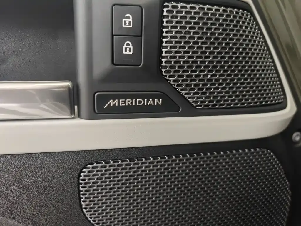 Land Rover Defender 2022 из CN, фото 7