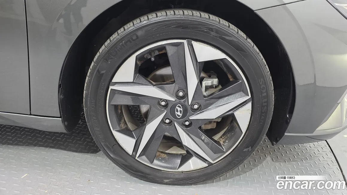 Hyundai AVANTE 2023 из KR, фото 5