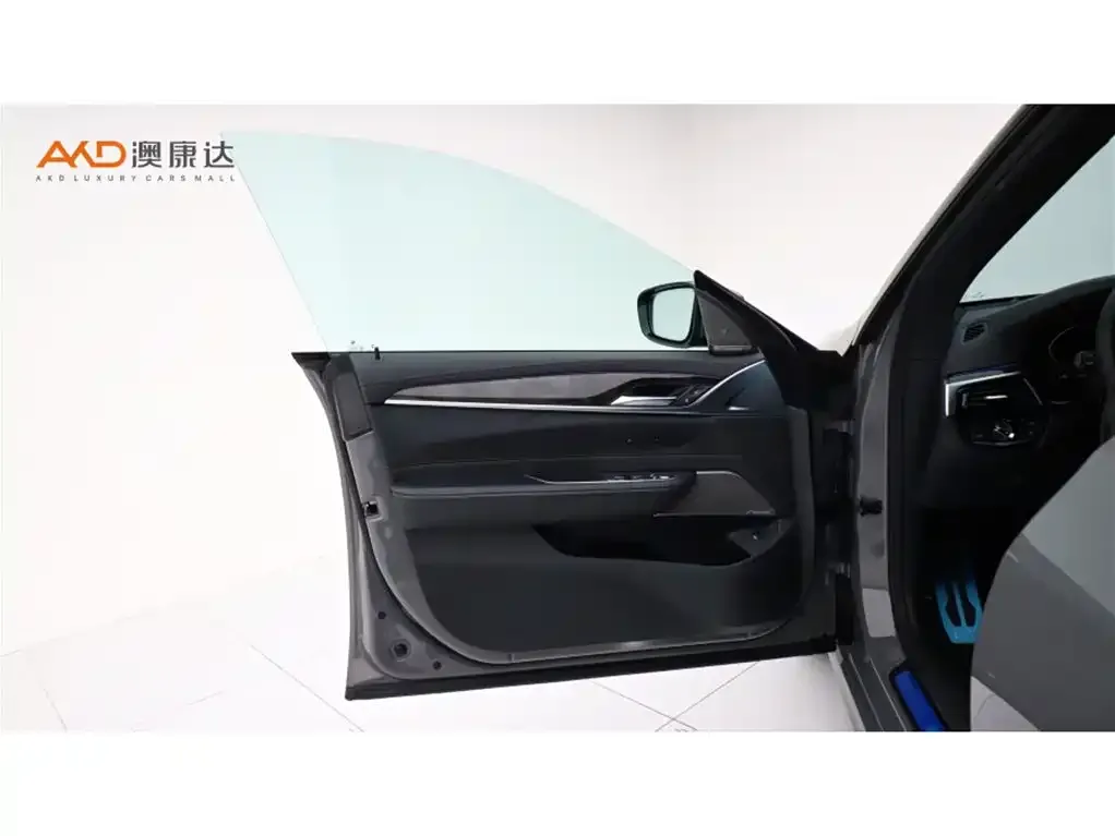 BMW 6 Series GT 2022 из CN, фото 10