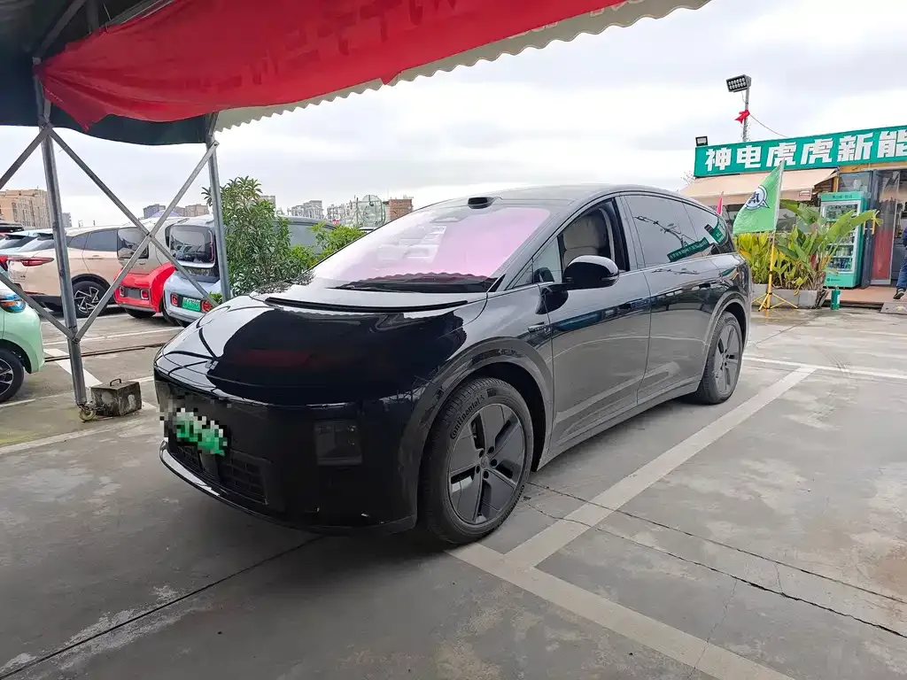 Li Auto i8 2025 из CN, фото 1