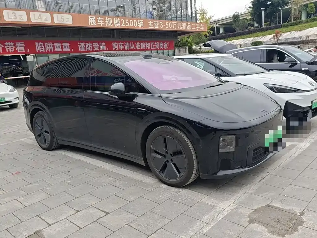Li Auto i8 2025 из CN, фото 2
