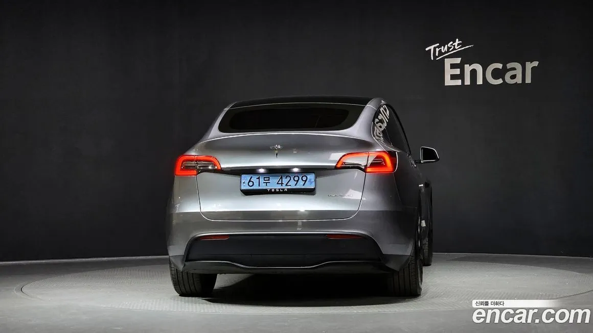Tesla Model Y 2024 из KR, фото 4
